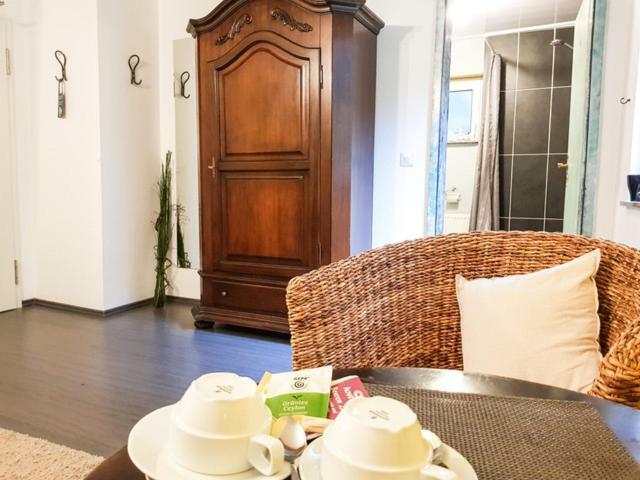 Hotel Feldmaus Olzheim Eksteriør billede